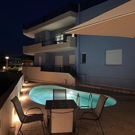 White&Blue Luxury Suites Ialysos  Exteriör bild